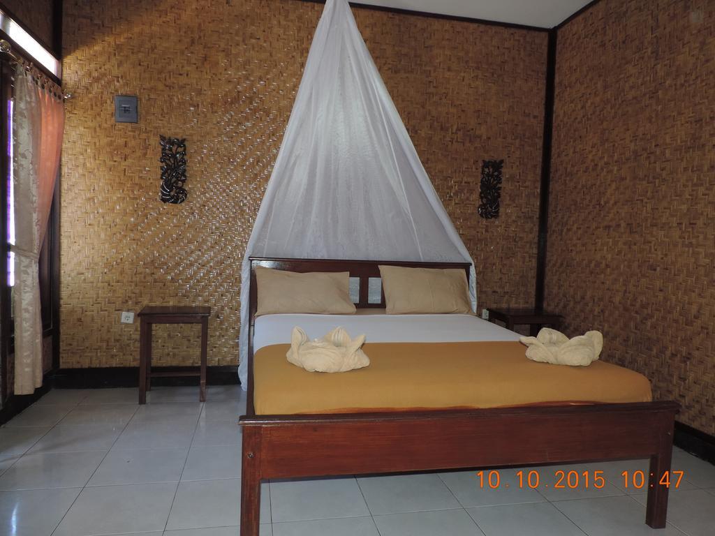 Yaya Bungalows Blue Coral Gili Meno Habitación foto